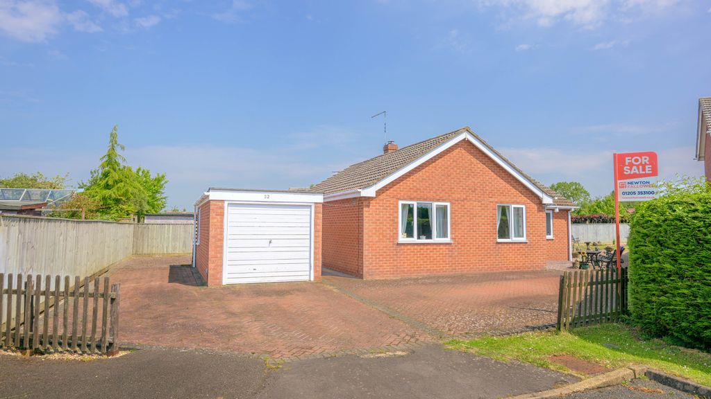 Property photo 1 of 20