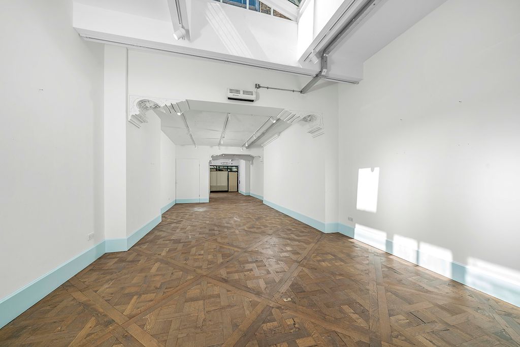 Property photo 3 of 10 Picture 3