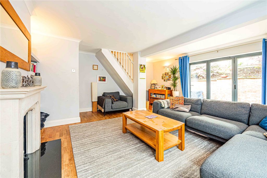 Property photo 3 of 17 Picture No. 32