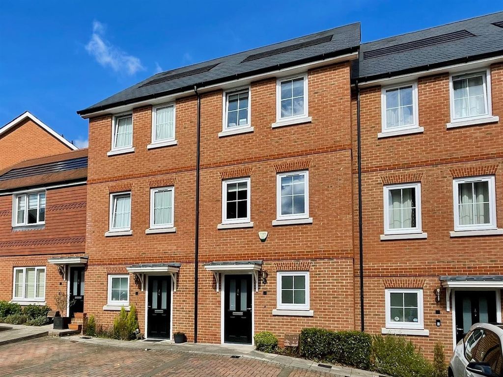 Property photo 1 of 17 Fs4.Jpg