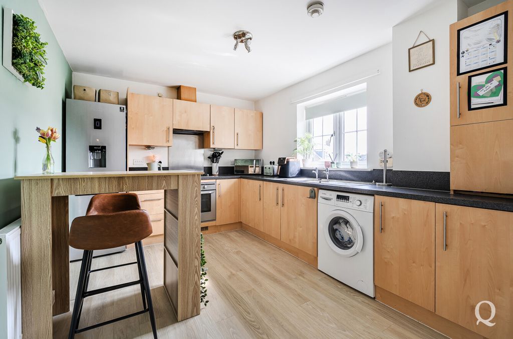 Property photo 3 of 20 15A23d87-7A9c-48E...