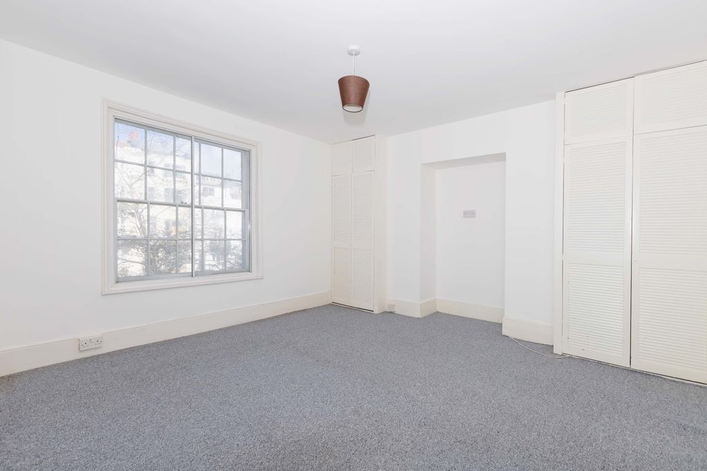 Property photo 2 of 11 St Margarets_2