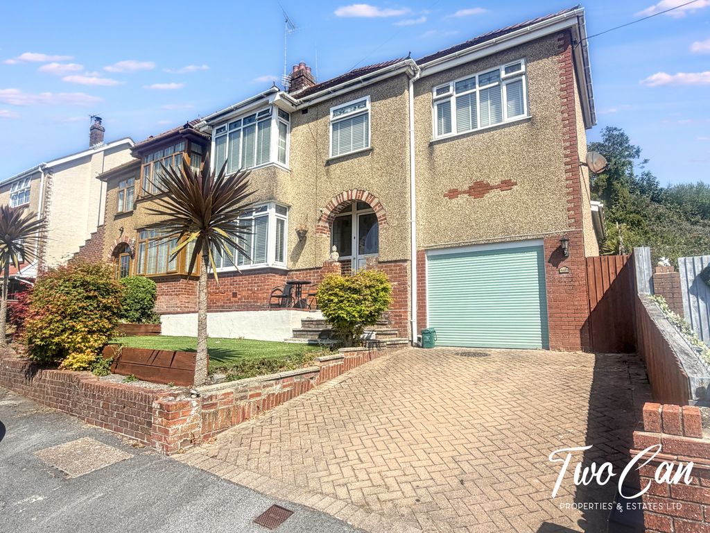Property photo 1 of 29