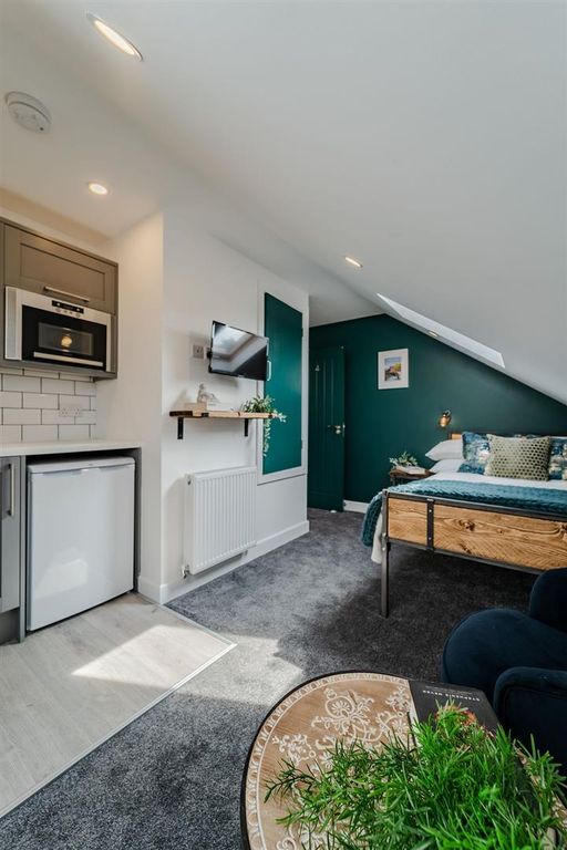 Property photo 1 of 20 022-Dsc02848-Hdr.Jpg