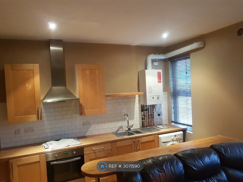 Property photo 2 of 6
