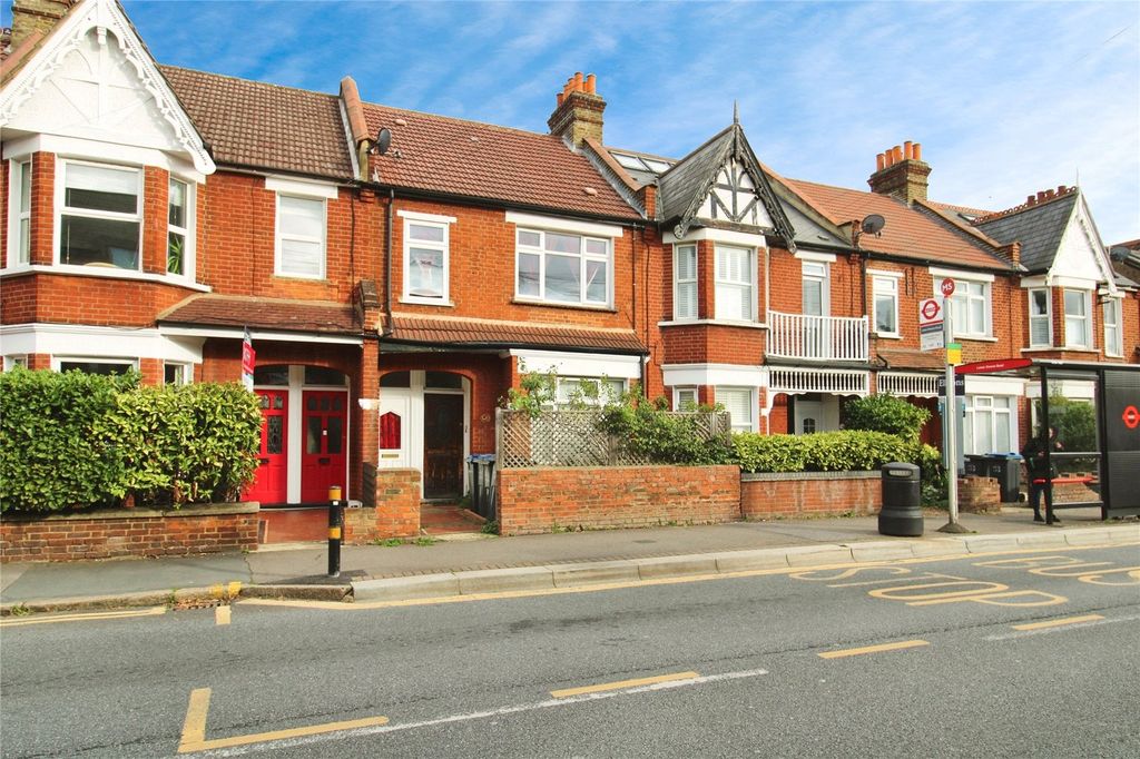 Property photo 1 of 10 Exterior