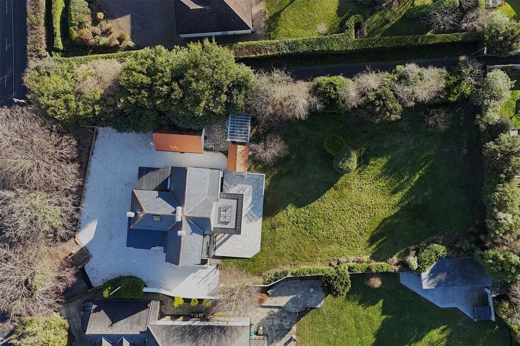 Property photo 3 of 57 Picture No. 53