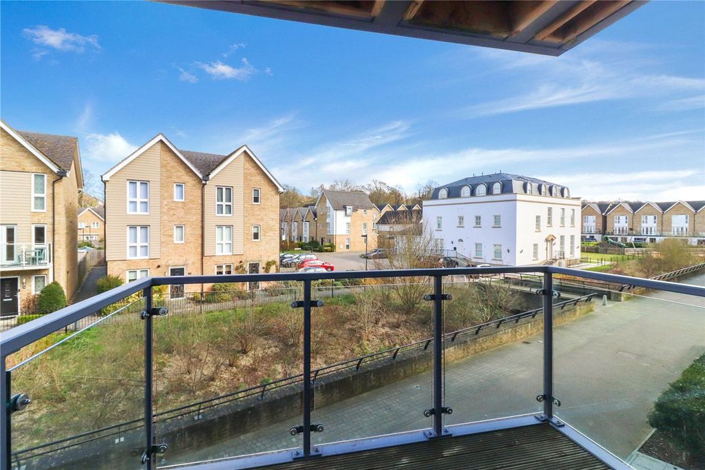 Property photo 2 of 13 Picture No. 08