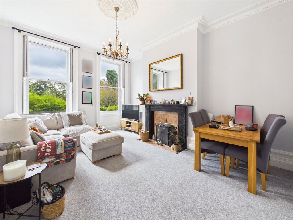 Property photo 2 of 10 Picture No. 03