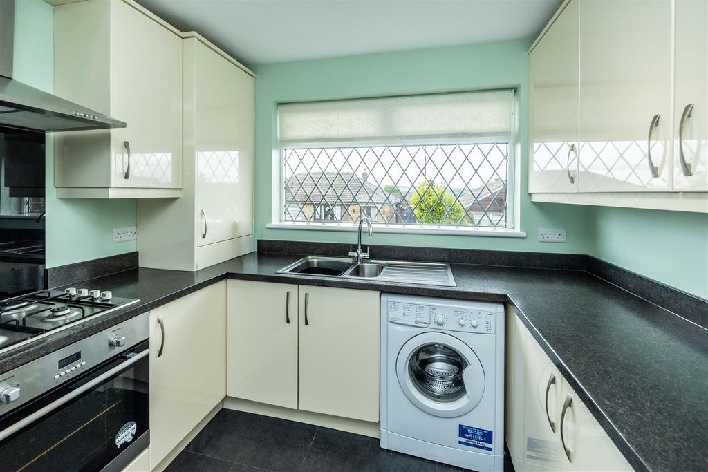 Property photo 2 of 17 70Wrhudds-140526-1.Jpg