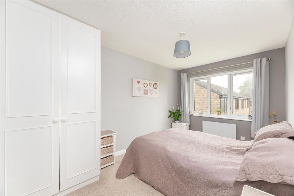 Additional image 15 of 2 bed flat for saleTealbeck Court, Tealbeck Approach, Otley LS21