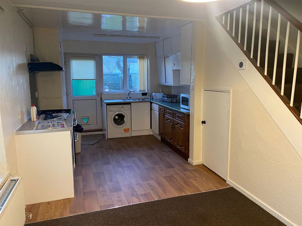 Property photo 2 of 8 Kitchen-Diner.Jpg