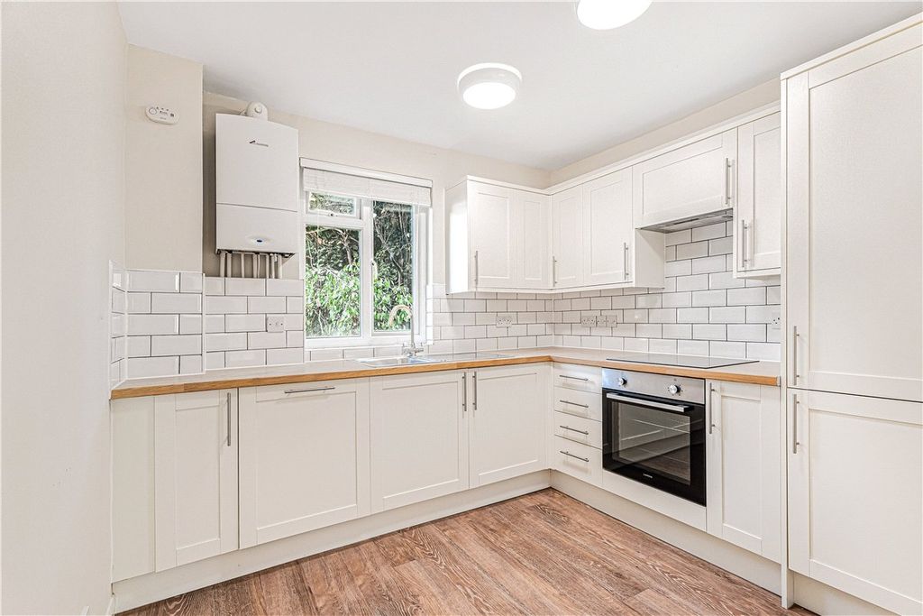 Property photo 2 of 13 Picture No. 02