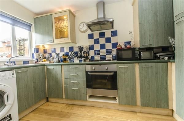 Property photo 3 of 8 3