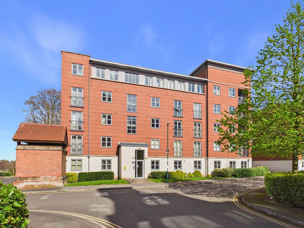 Property photo 1 of 16 Front