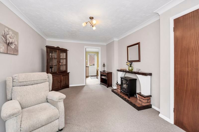 Property photo 2 of 17 Sitting Room