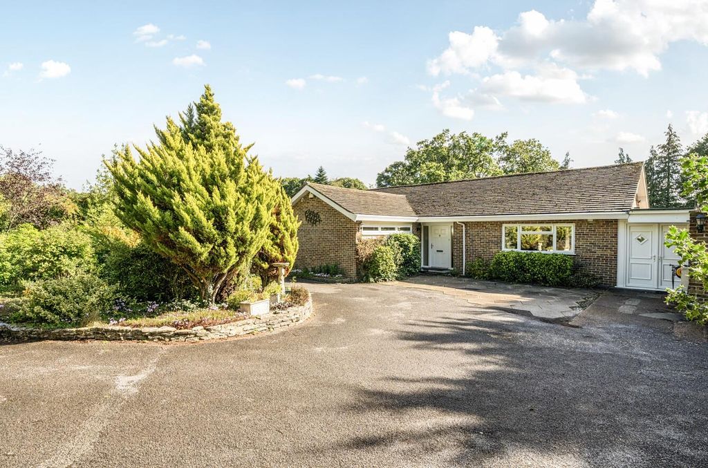 Property photo 1 of 18 1346275-5-68c4392Bda859.Jpg