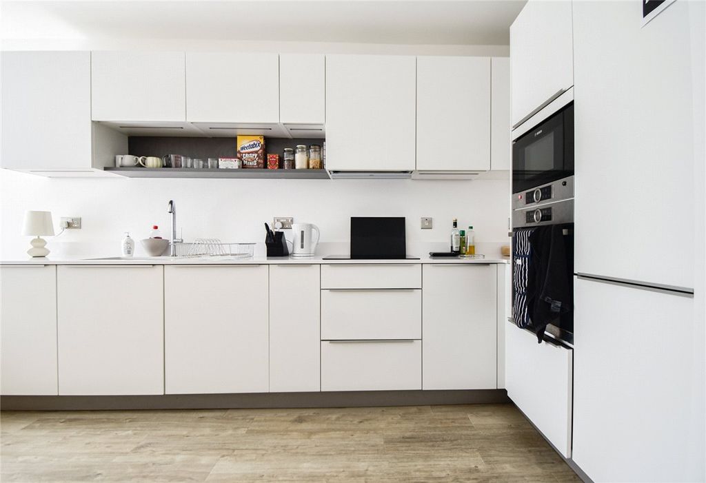 Property photo 2 of 6 Picture No. 07