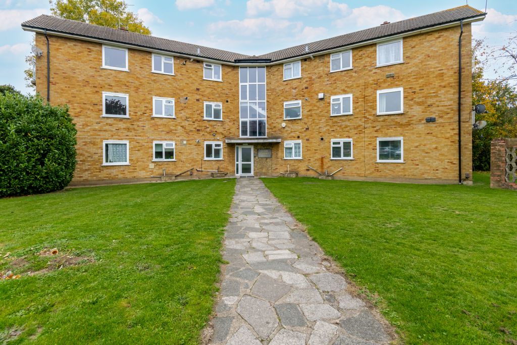 Property photo 1 of 18 External 1