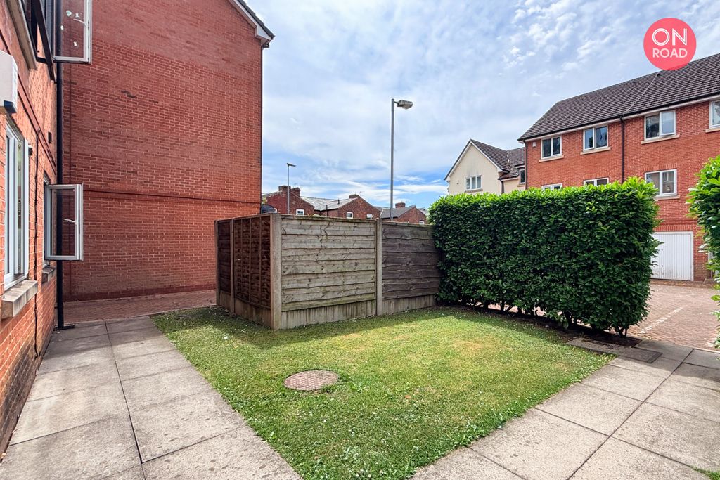 Property photo 3 of 17