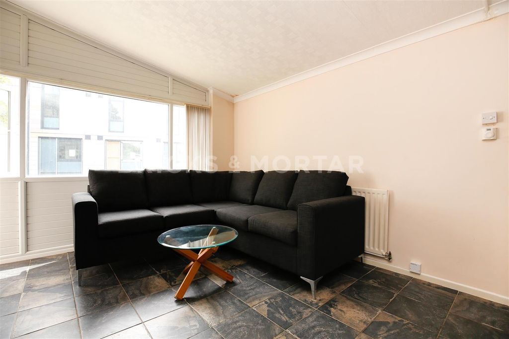 Property photo 2 of 9 Kgj7Rq6H-Dbjy3Iuouudcclcnc0.Jpg