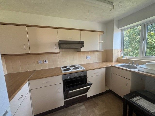 Property photo 2 of 5 Langley 1