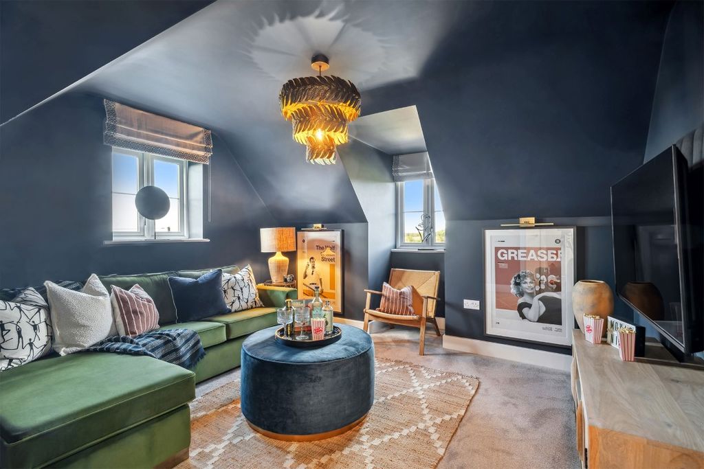 Property photo 3 of 22 Show Home Image