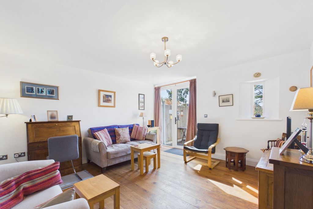 Property photo 2 of 18 Picture No. 09