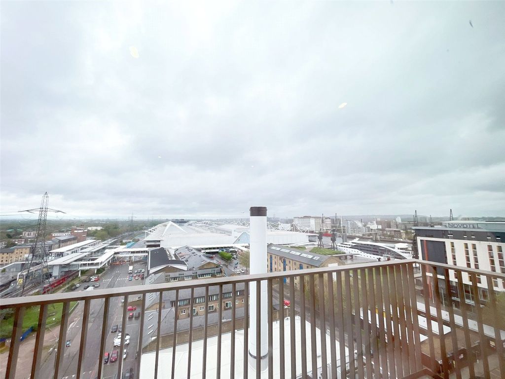 Property photo 2 of 13 Picture No. 07