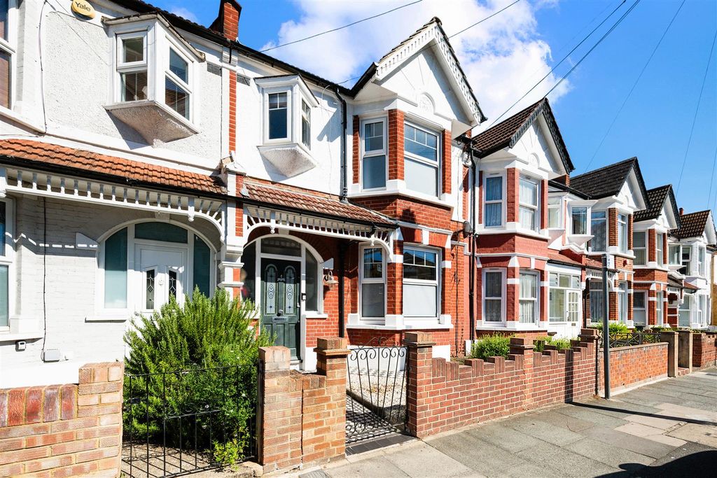Property photo 1 of 13