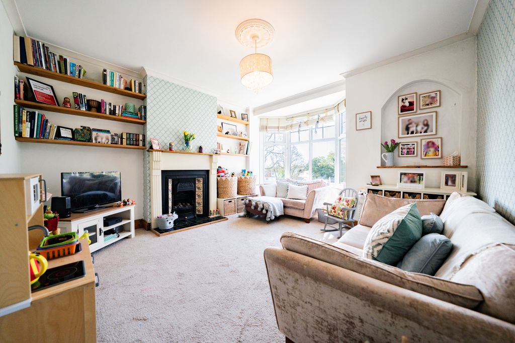 Property photo 2 of 28 Dsc00828