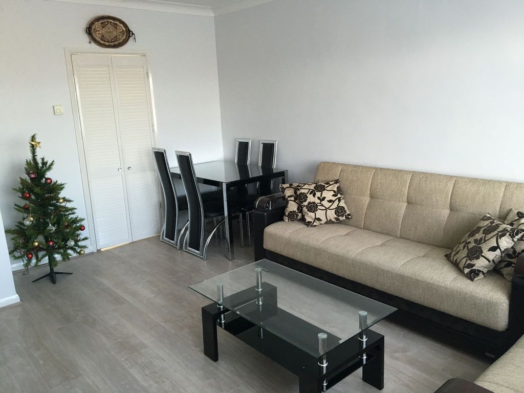 Property photo 3 of 6