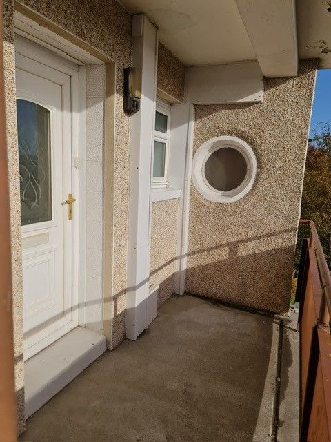 Property photo 2 of 16 Balcony