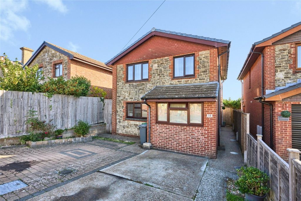 Property photo 1 of 16 Picture No. 17