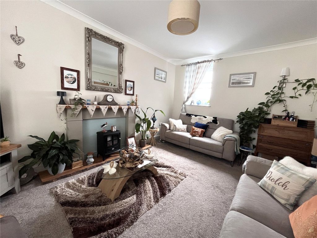 Property photo 3 of 11 Picture No. 19