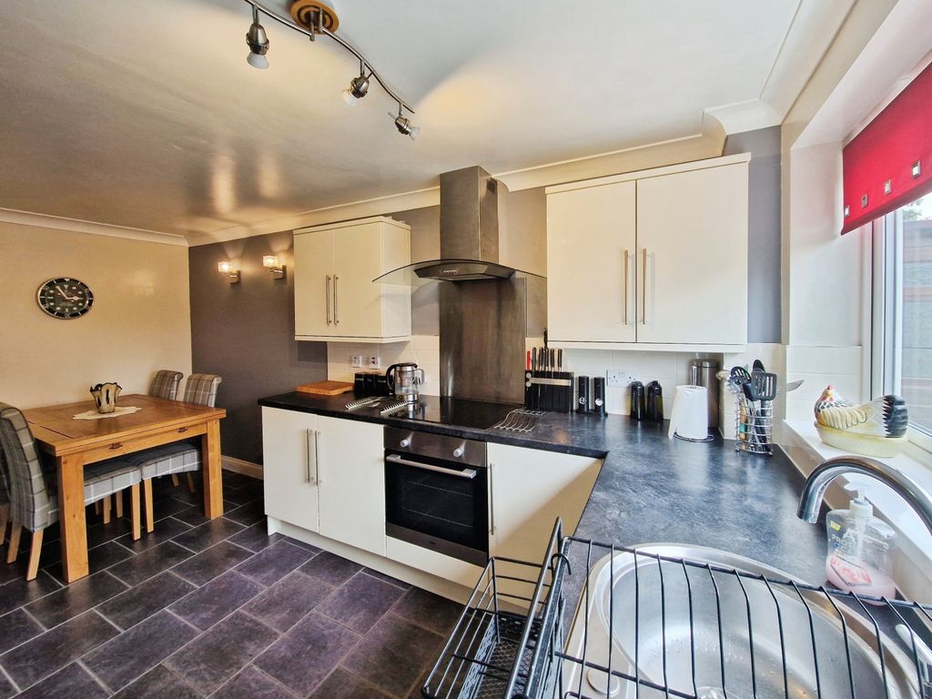 Property photo 2 of 20 40d50E7B-1000072563