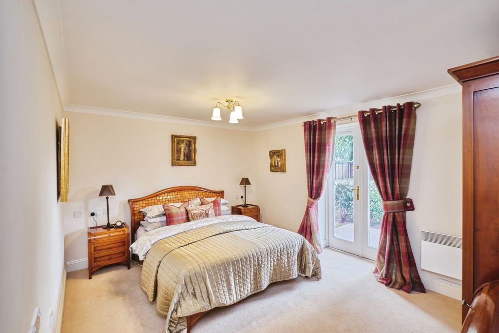 Additional image 10 of 2 bed flat for saleMinster Court, Bird Street, Lichfield WS13