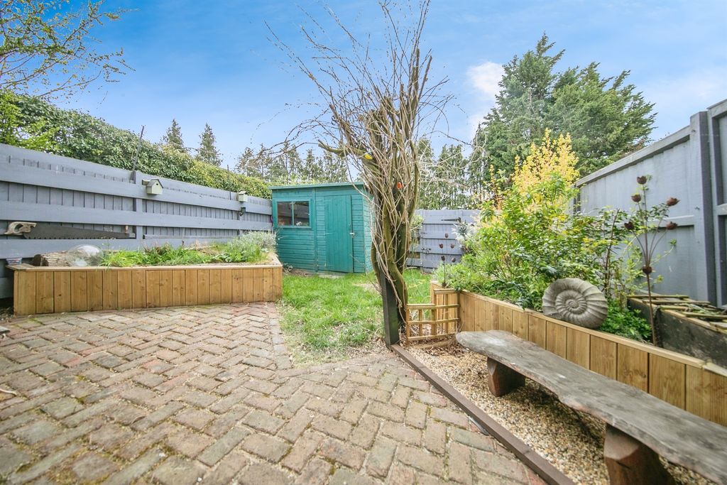 Property photo 3 of 18