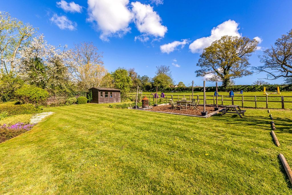 Property photo 2 of 10 Picture No. 09