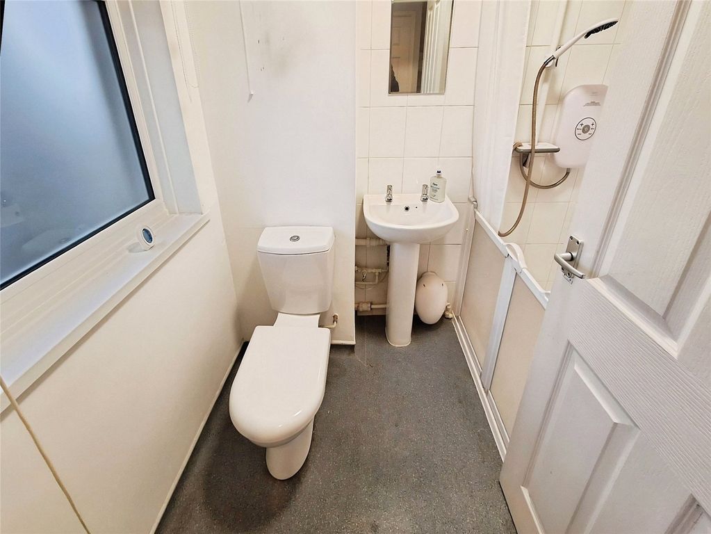 Additional image 6 of 1 bed flat for saleLydgate Court, Nuneaton, Warwickshire CV11