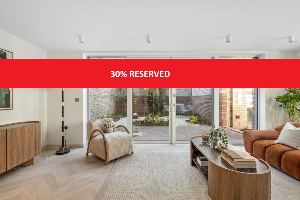 Property photo 1 of 54 Banner.Jpg