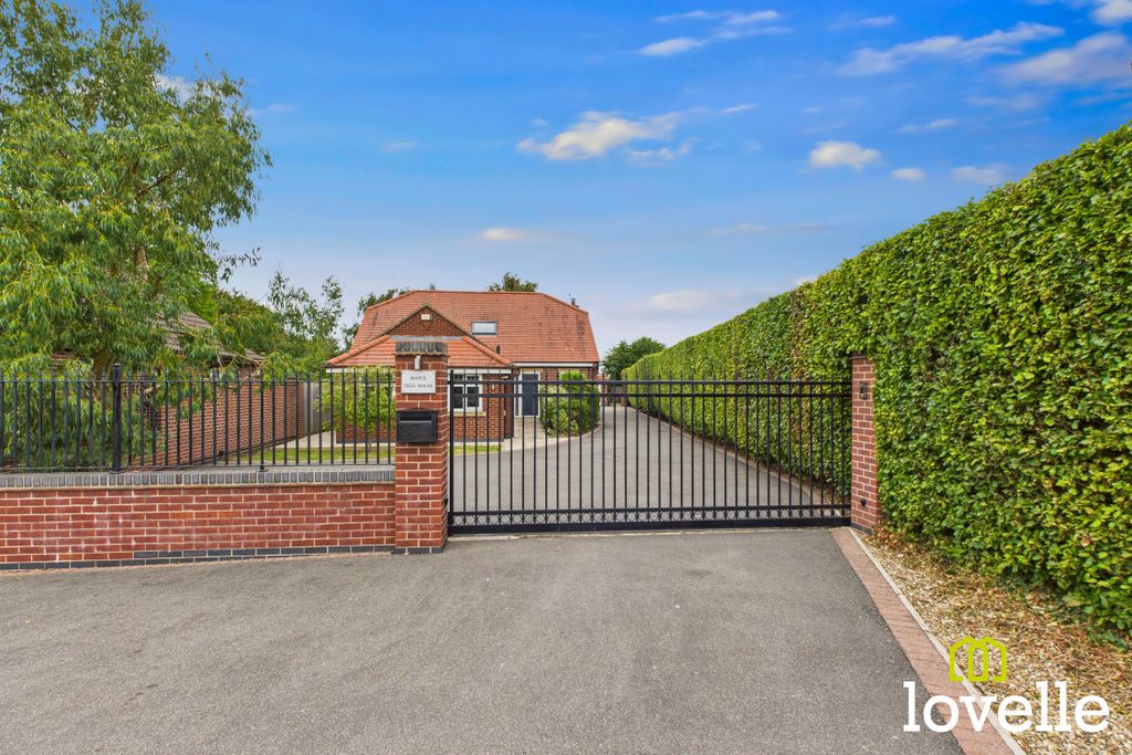 Property photo 1 of 37