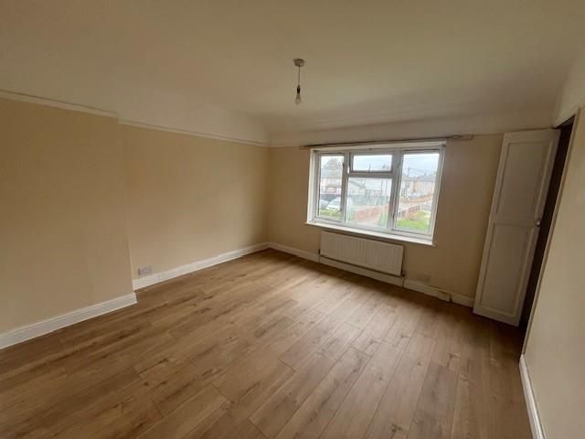 Property photo 2 of 8 Bedroom 1.Jpg