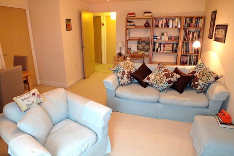 Property photo 3 of 10 Living Room