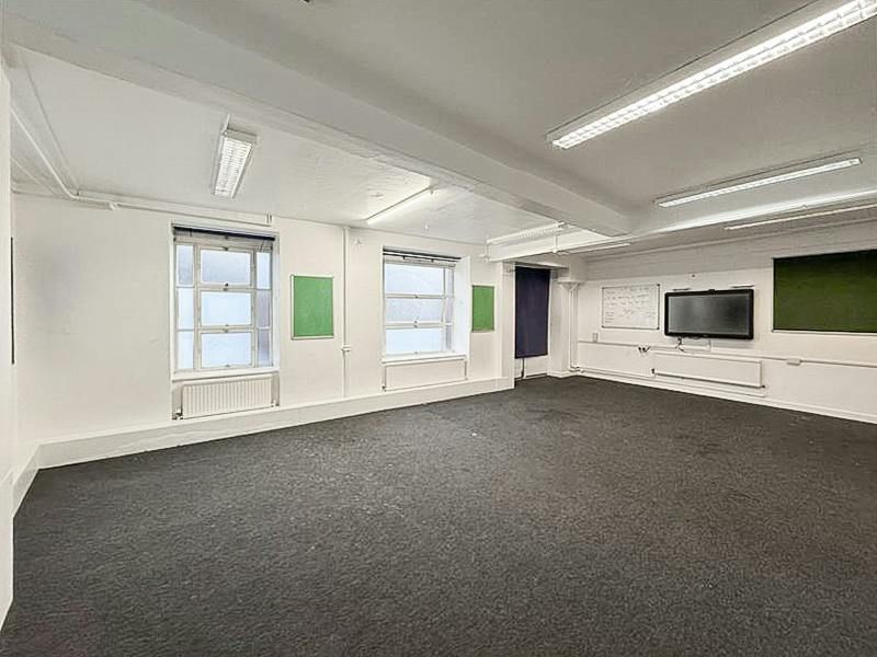 Property photo 3 of 12 Image 60.Jpg