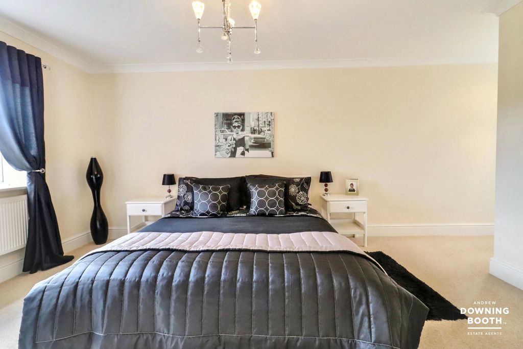 Additional image 26 of 5 bed detached house for saleClayton Drive, Lichfield WS13