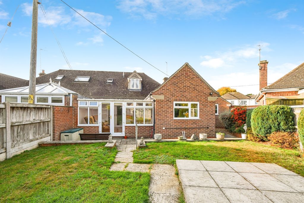 Property photo 2 of 16