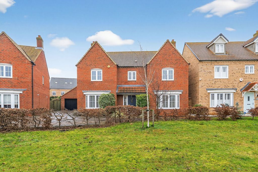 Property photo 1 of 51