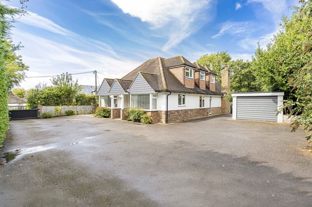 Property photo 1 of 30 Picture No. 38