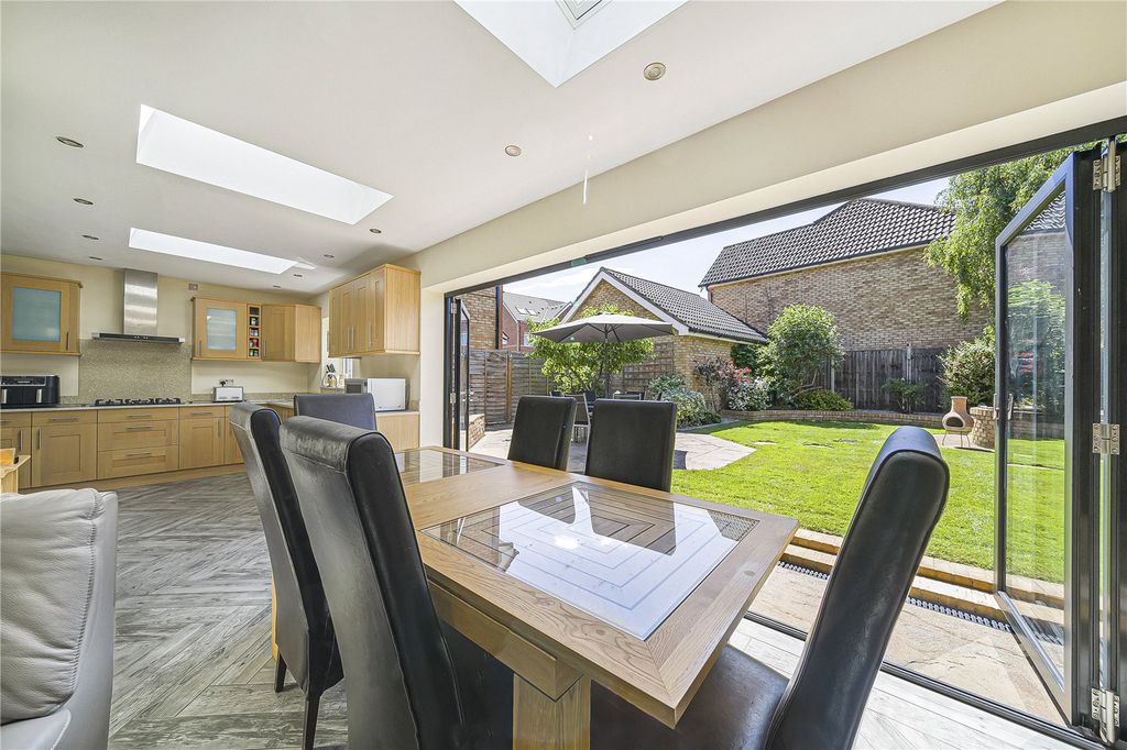 Additional image 30 of 5 bed detached house for saleCortland Close, Crayford, Kent DA1